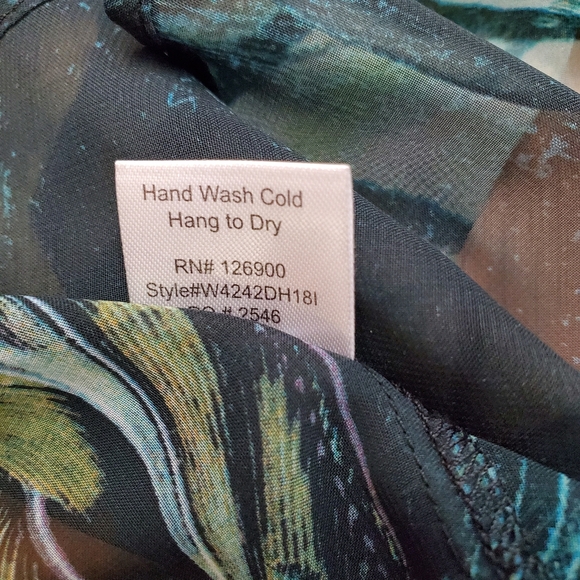 Women's Chenault Shirt  Size 1X - Picture 4 of 5